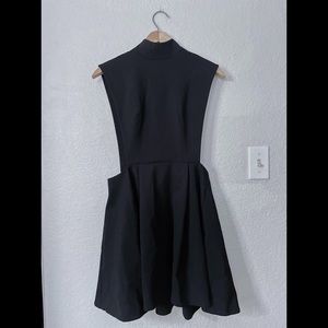 AQ/AQ Dress, like Deandri, fits like a medium / 8